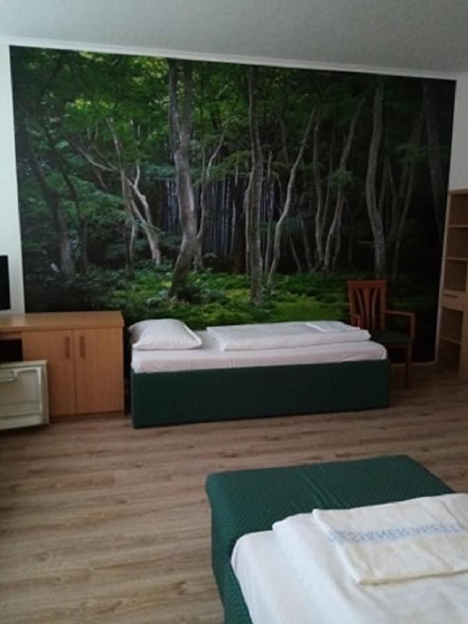 Hotel Hubert โนเว ซามคี ภายนอก รูปภาพ